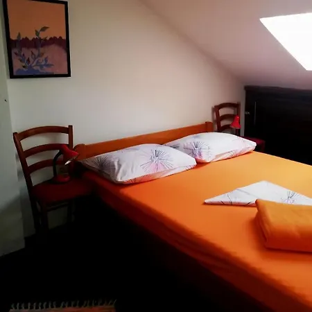 Apartament Gaga And Nia Ii *